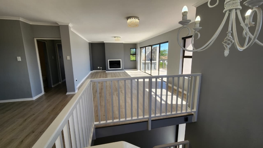 5 Bedroom Property for Sale in Langebaan Country Estate Western Cape